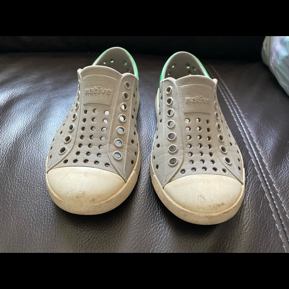 Native well loved shoes